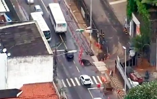 Homem é esfaqueado durante assalto no Rio Vermelho