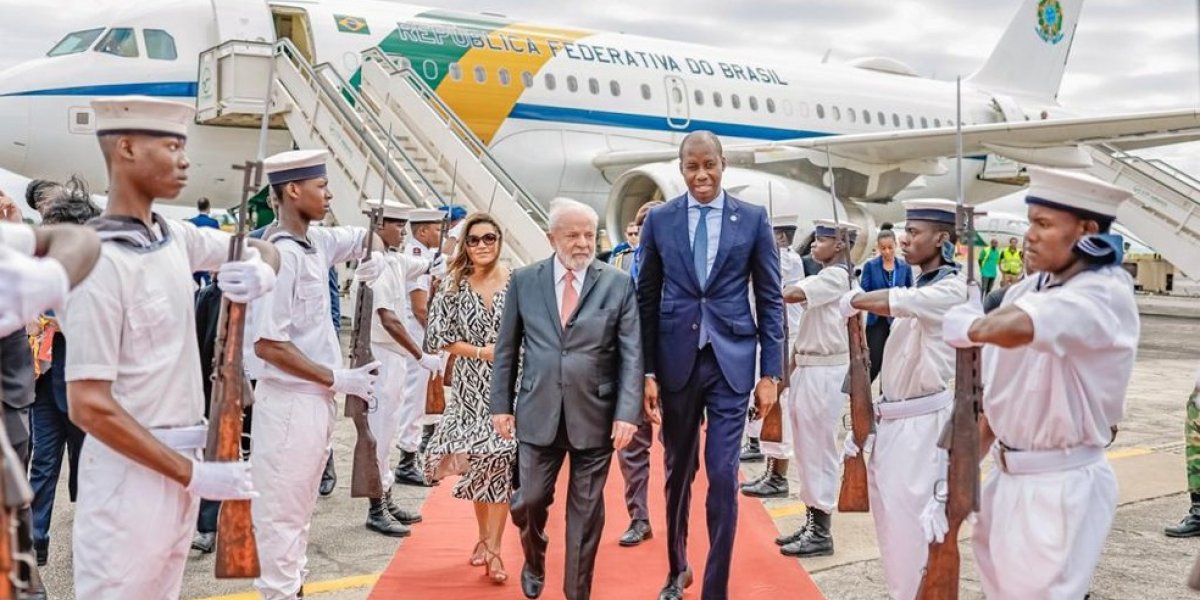 Lula chega a São Tomé e Príncipe para encontro de países de língua portuguesa