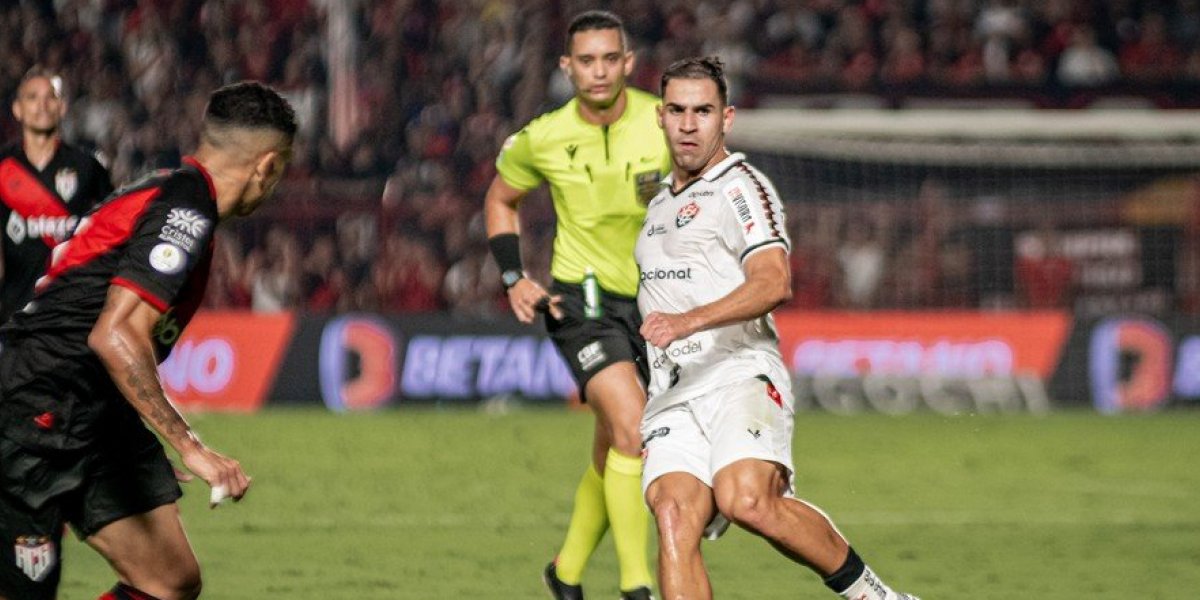 Atual líder da Série B, Vitória tem apenas 23.6% de chance de título, diz estudo