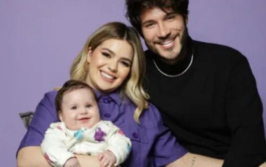 Após críticas sobre o peso da filha, Viih Tube desabafa: “Irritante e cansativo”