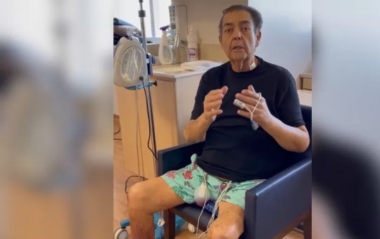 Faustão tem evolução e deixa UTI, diz hospital