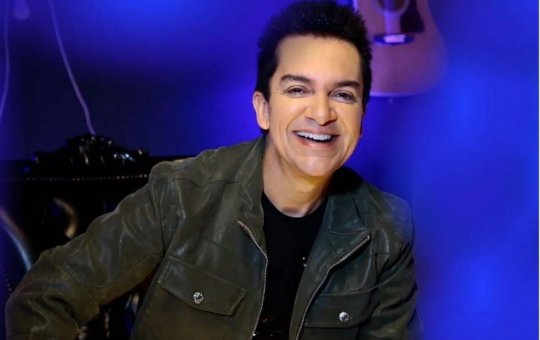 Cantor gospel Regis Danese recebeu alta da UTI, diz boletim