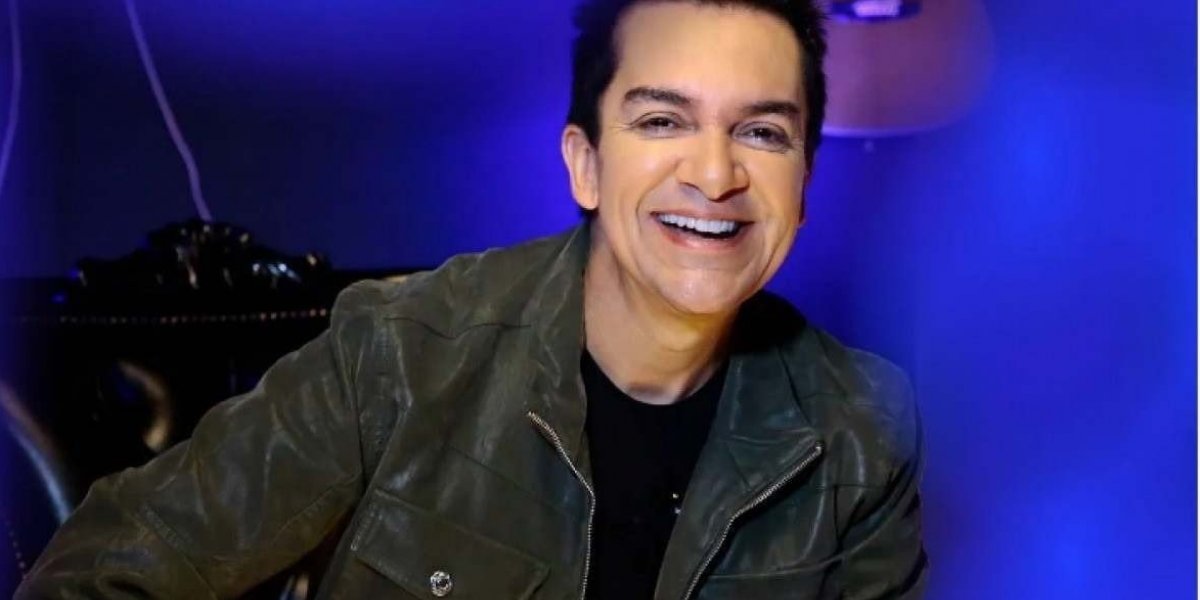 Cantor gospel Regis Danese recebeu alta da UTI, diz boletim