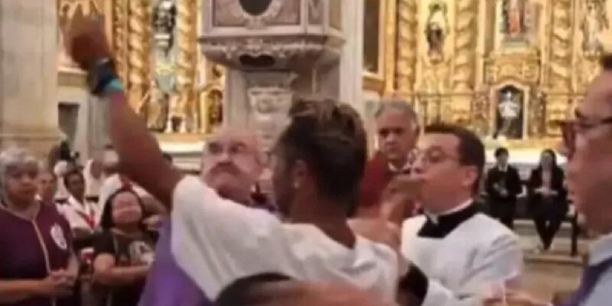 Arquidiocese de Salvador divulga Ato Penitencial de Reparação após confusão