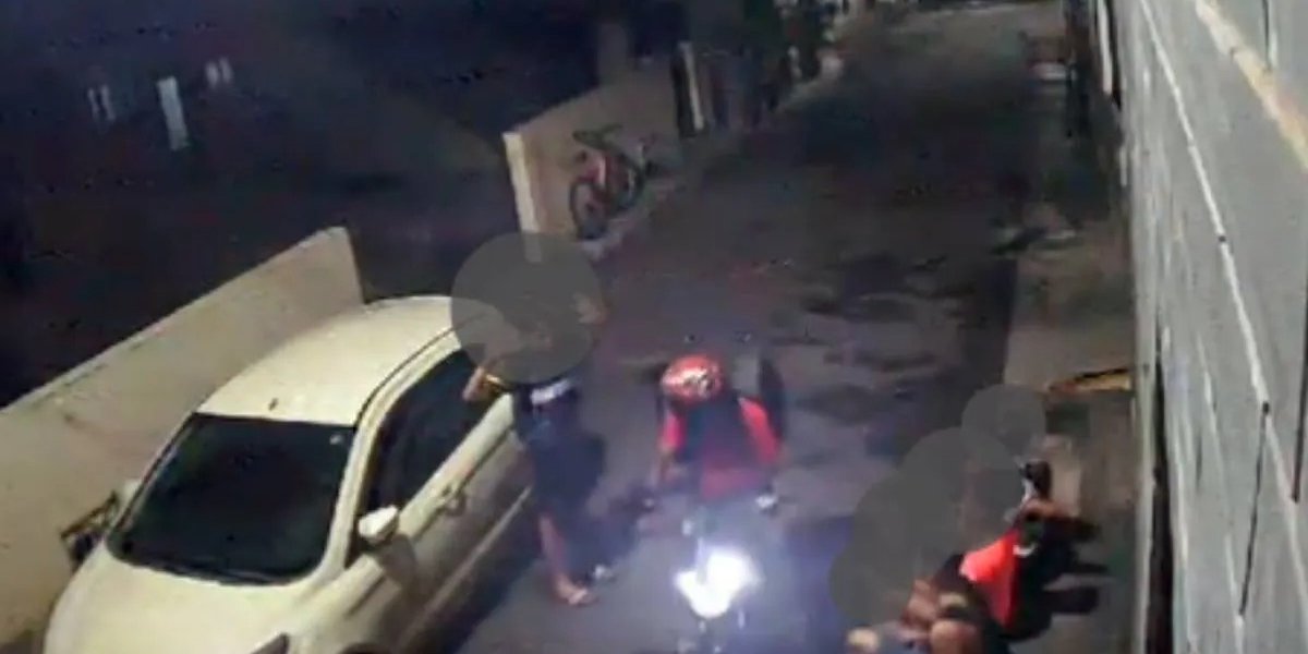 5 Jovens são assaltados na porta de casa no bairro da Ribeira, em Salvador
