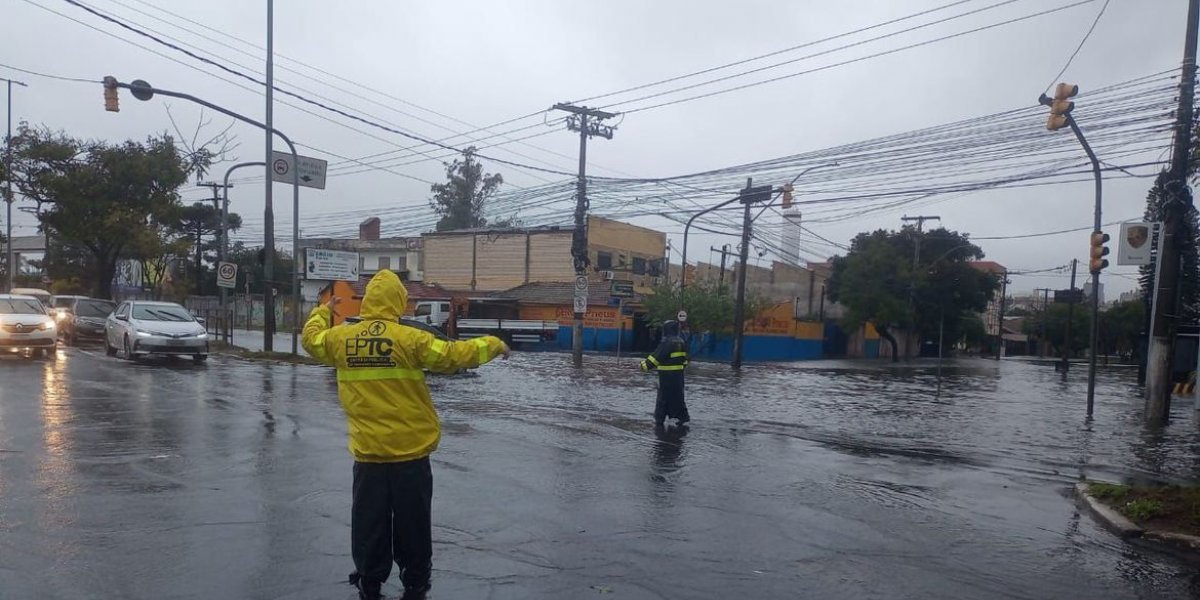 Presidente se solidariza com o povo gaúcho