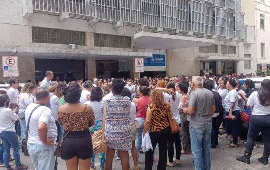 Novo protesto dos profissionais de enfermagem por pagamento do piso salarial