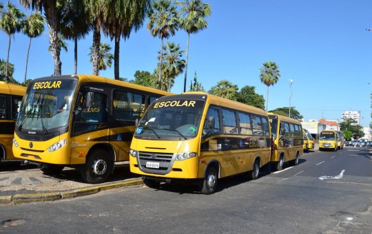 Governo anuncia reajuste de 16% para transporte escolar