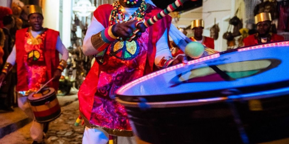 TV transmite série que narra histórias de blocos afros e afoxés de Salvador