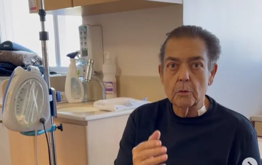 Faustão se recupera bem e é transferido para o quarto, diz boletim médico