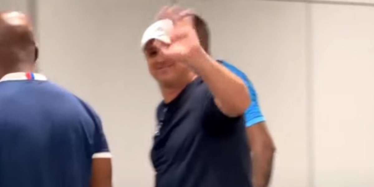 Rogério Ceni desembarca em Salvador para assumir o Bahia