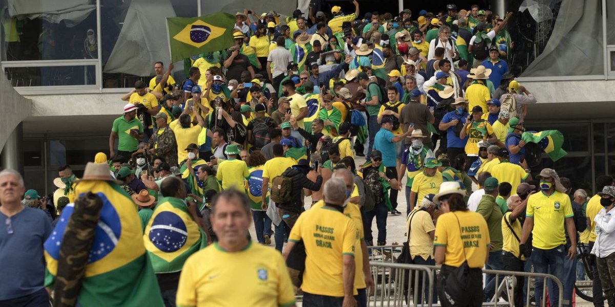 Supremo julga primeiros réus pelos atos golpistas de 8 de janeiro