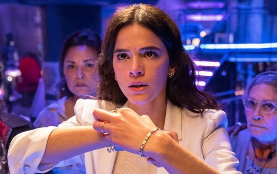 Veja quanto foi o salário de Bruna Marquezine por estreia em Hollywood