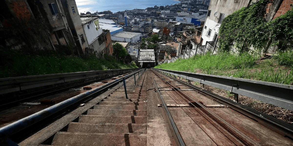 Funcionamento do Plano Inclinado Liberdade-Calçada será suspenso na sexta-feira