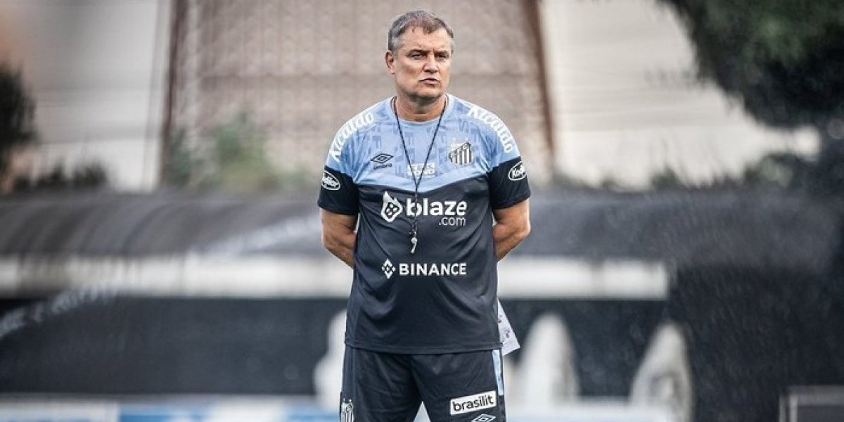Santos demite Diego Aguirre, auxiliar assume interinamente