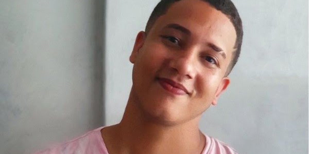 Corpo de baiano que morreu na Europa é enterrado na BA