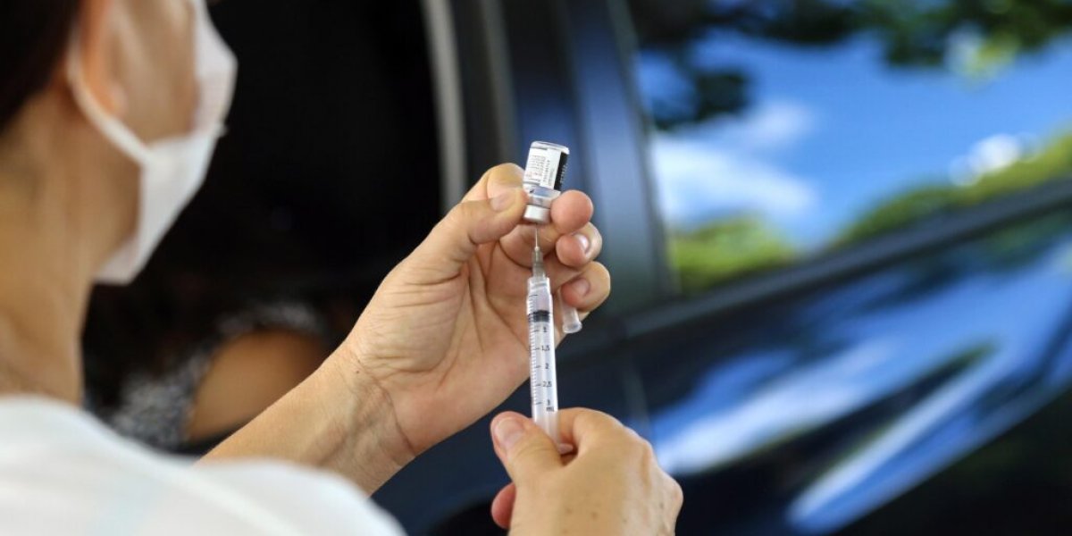 Salvador retoma vacinação de Covid-19 e gripe nesta segunda-feira