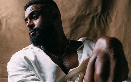 Após críticas em show, Baco Exu do Blues comenta: 'Não tô bem'