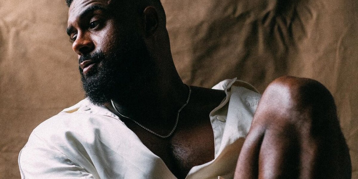 Após críticas em show, Baco Exu do Blues comenta: 'Não tô bem'