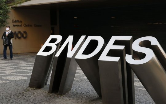 Entidades criticam financiamento do BNDES para concessão de presídios