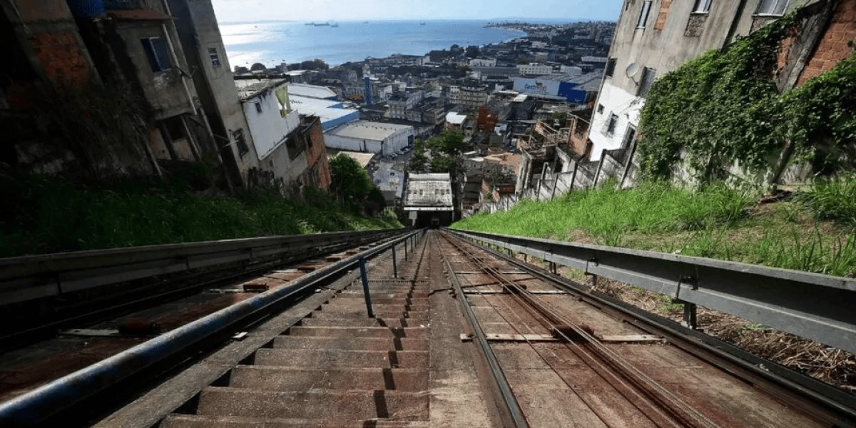 Plano inclinado Liberdade-Calçada passará por manutenção; saiba quando