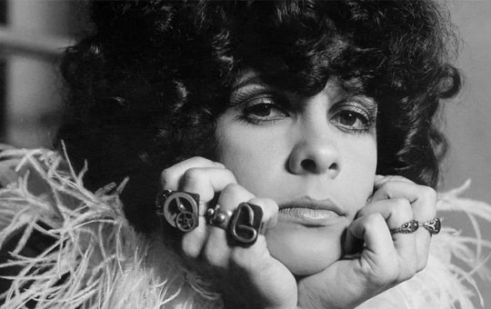 Caetano, Gil e Bethânia comemoram a memória de Gal Costa
