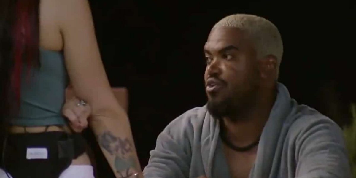 A Fazenda 15: Tonzão detona uso de remédios por Kally “Ela fica lerdona”