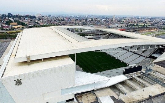 Jovem morre após levar choque nos arredores do estádio do Corinthians