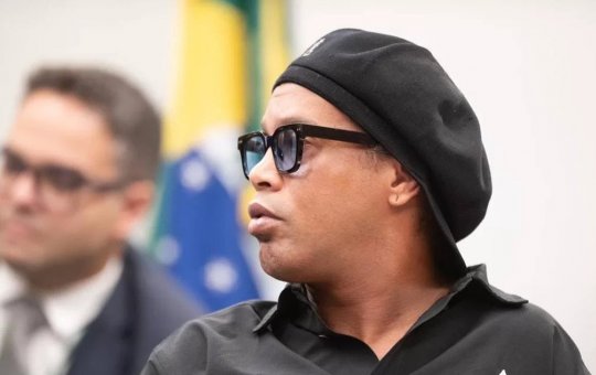 CPI aprova quebra de sigilo bancário de Ronaldinho Gaúcho