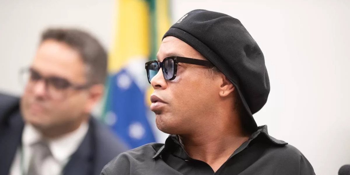 CPI aprova quebra de sigilo bancário de Ronaldinho Gaúcho