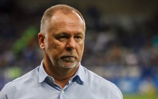 Corinthians anuncia volta de Mano Menezes