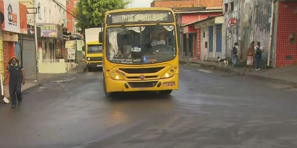 Ônibus param de circular em Valéria durante Operação da PF