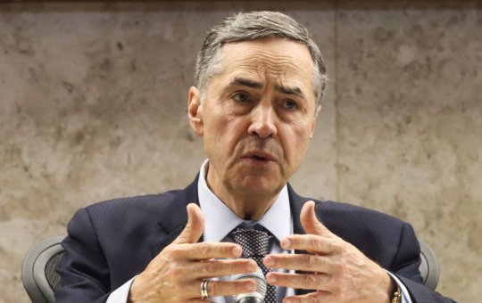 Barroso nega crise entre Supremo e Congresso