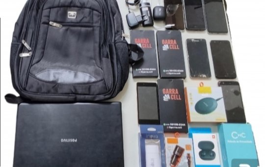 PM recupera produtos furtados e prende suspeito do crime em Ruy Barbosa