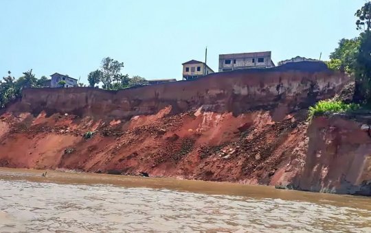 Deslizamento de terra em Beruri (AM) deixa um morto e 200 desabrigados