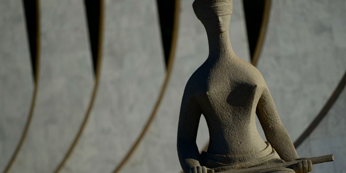 STF: Suspensão de direitos políticos não impede posse em cargo público