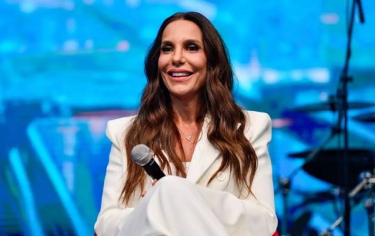 Ivete Sangalo: Cantora participa de Show Beneficente de Irmã Dulce