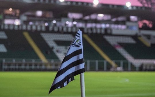Figueirense pede que funcionários façam empréstimos para cobrir salários