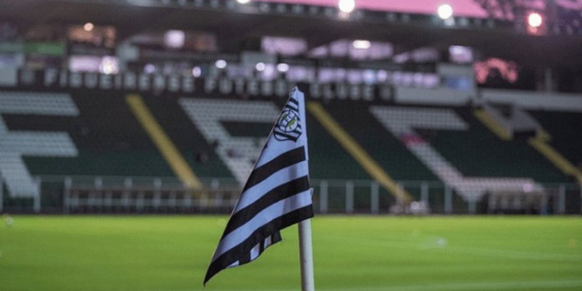 Figueirense pede que funcionários façam empréstimos para cobrir salários