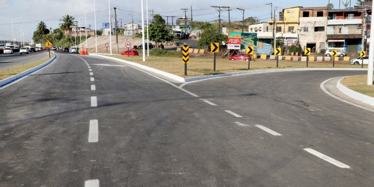 Governador Jerônimo Rodrigues entrega obra realizada na BA-528