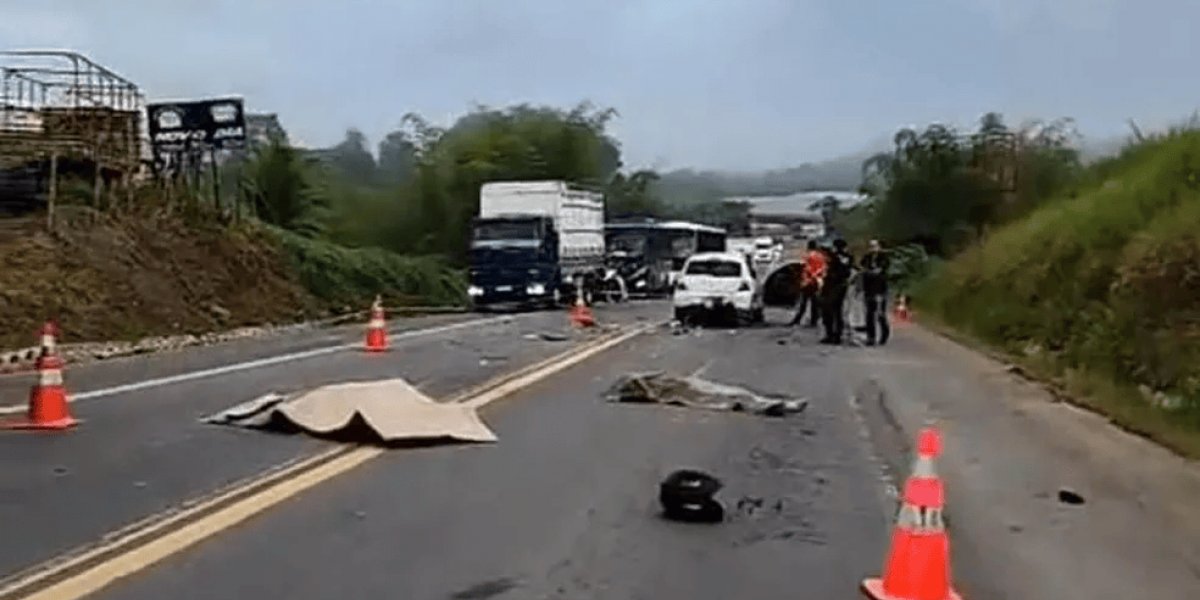 Acidentes na estrada deixam 5 pessoas mortas