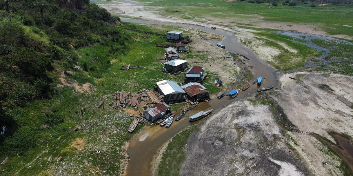 Seca na Amazônia deve continuar até dezembro, avisa CEMADEM