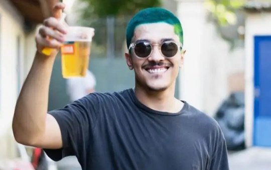 Suposta foto íntima de Chico Moedas, ex de Luísa Sonza, vaza na web