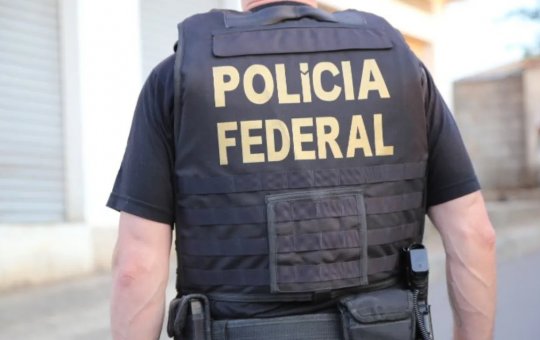 Policia Federal cumpre mandados contra fraude em quatro cidades na Bahia