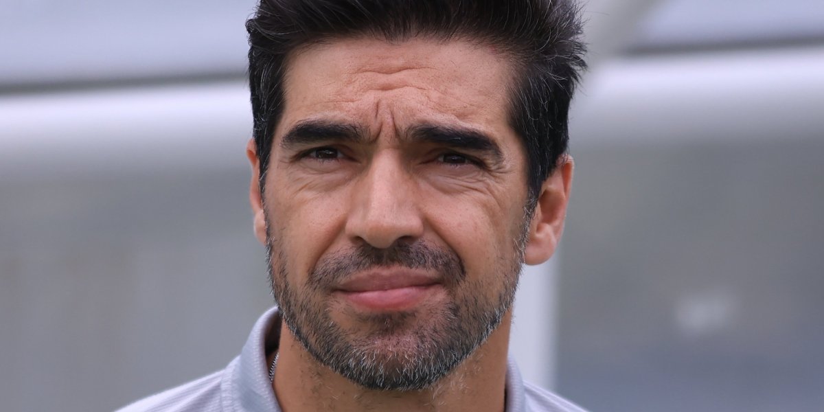 Abel Ferreira é punido pelo STJD e é suspenso por dois jogos