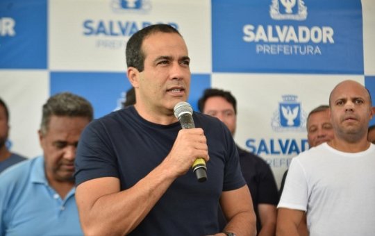 Bruno Reis envia à Câmara projeto de meia-entrada para professores municipais