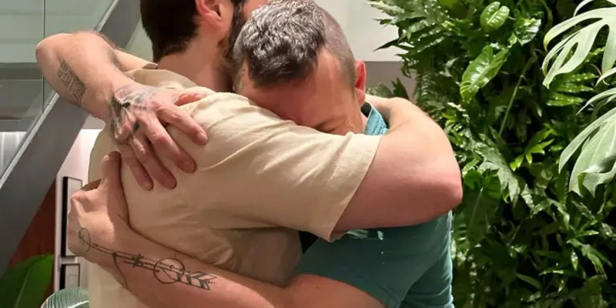 Alok Reencontra o pai depois de tensão em Israel