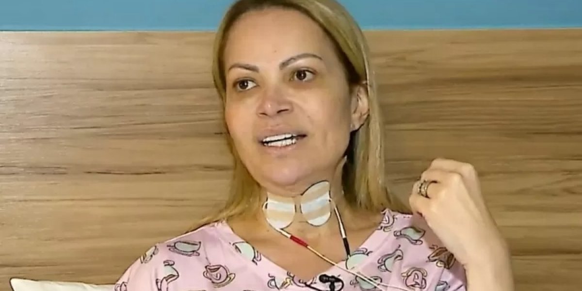 Cantora Solange Almeida diz que uso de cigarro eletrônico prejudicou sua voz