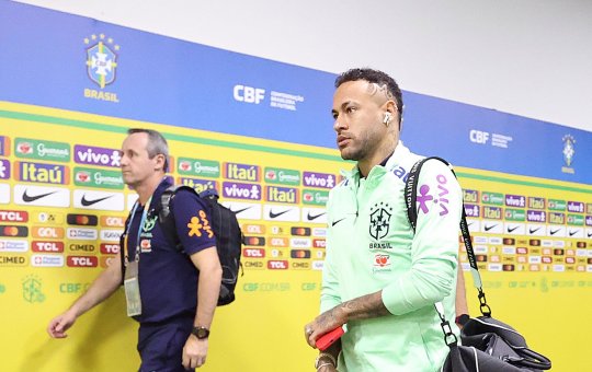 Neymar não aceita psicólogos na seleção, diz portal