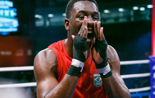 Keno Marley vence em estreia nos jogos Pan-Americanos e garante medalha no boxe